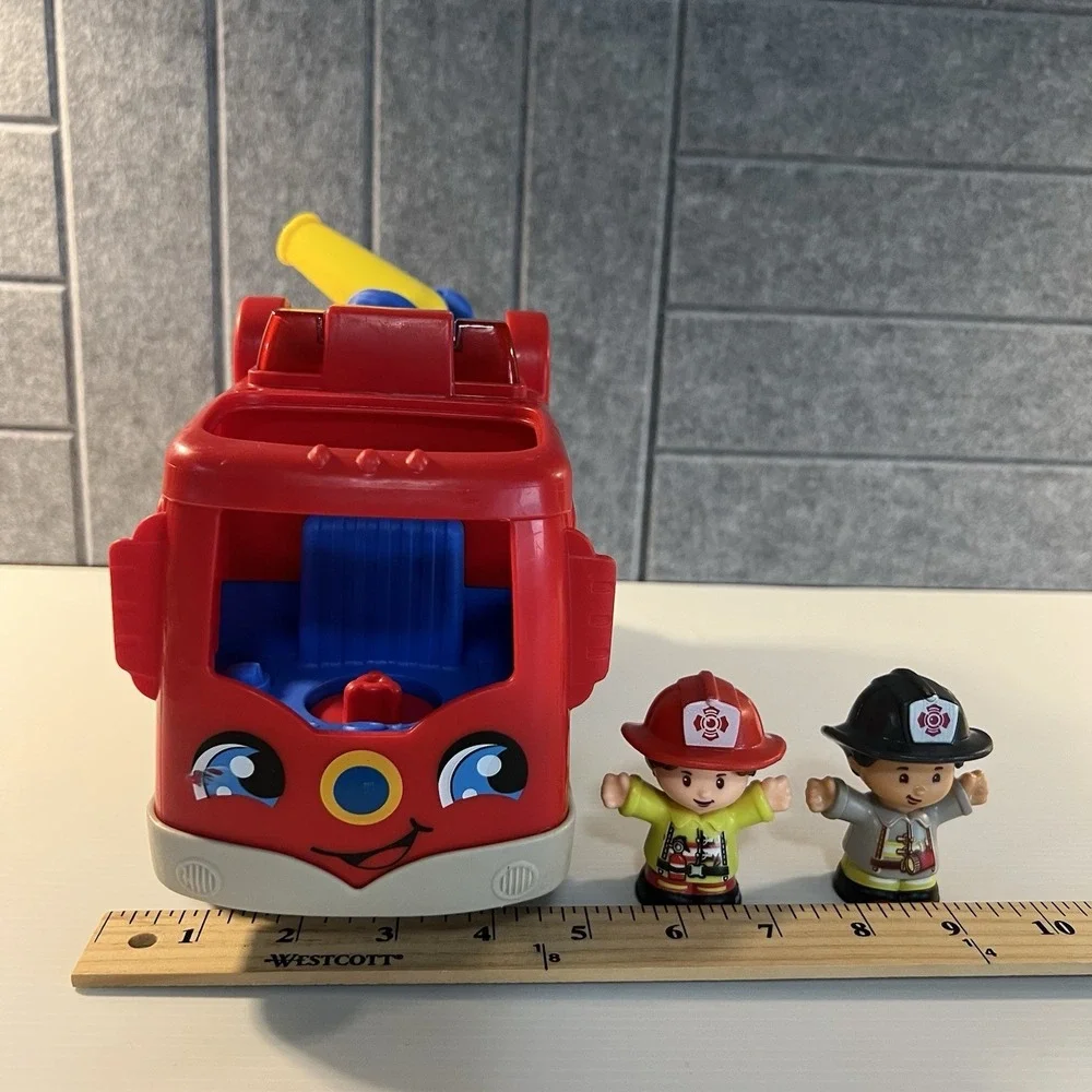 Fisher Price Little People Musical Red Fire Truck Lights & Sound 2 Firefighters